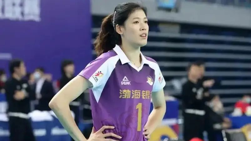 女排休战查漏补缺!吴李恢复关键期美国站直面名额之争