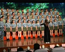 爱游戏体育-利昂奏响胜利之歌，稳居上游位置